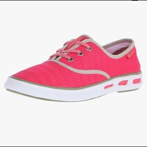 Columbia vuc n vent lace canvas II